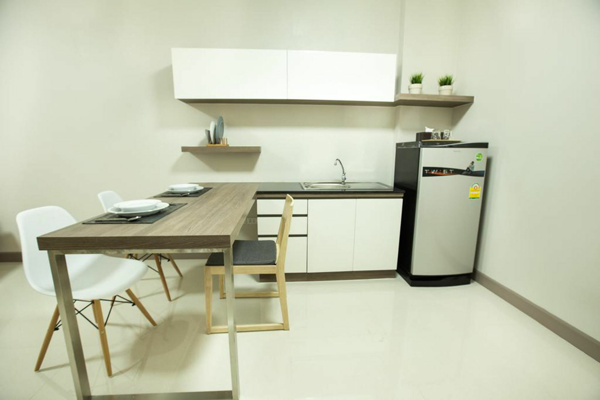 Central Place Serviced Apartment Angsila Chonburi Eksteriør billede